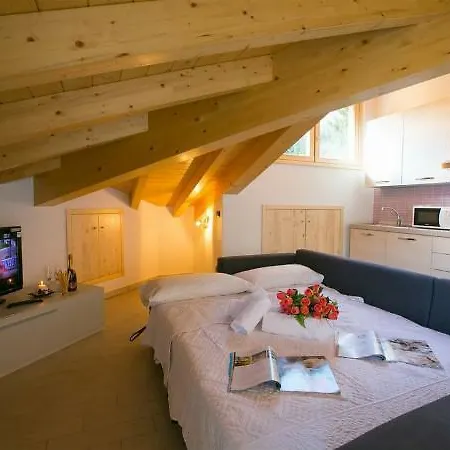 Residenza Christian 아파트