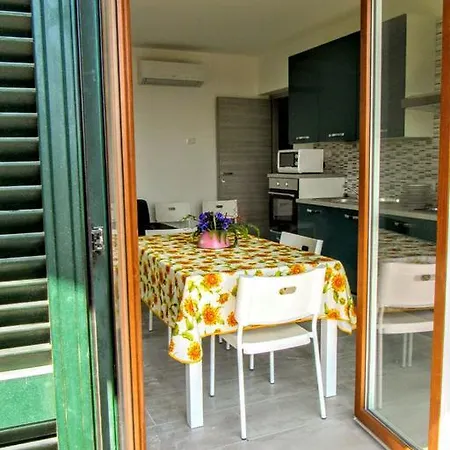 Residenza Christian 아파트 그라베도나