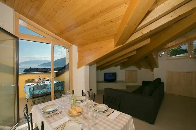 Residenza Christian Gravedona